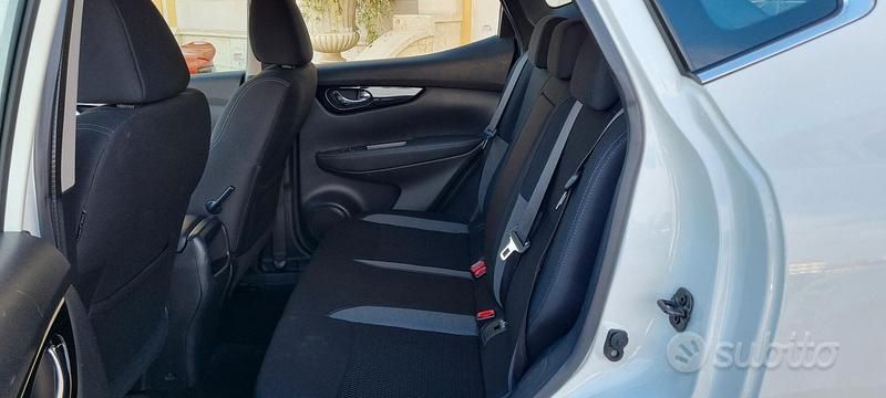Usata Nissan Qashqai 116 CV (85 kW) 2019 Bianco SUV