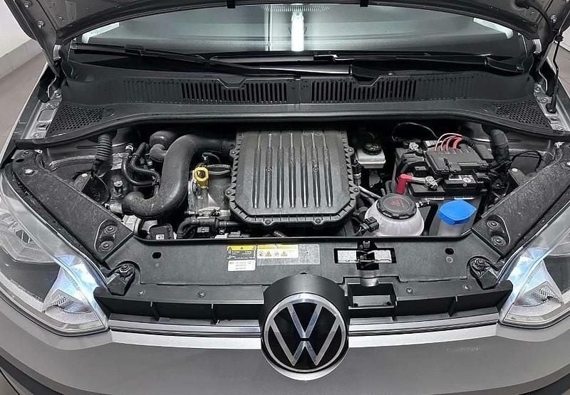 Usata VW up! Move 67 CV (49 kW) 2020 Argento Utilitaria