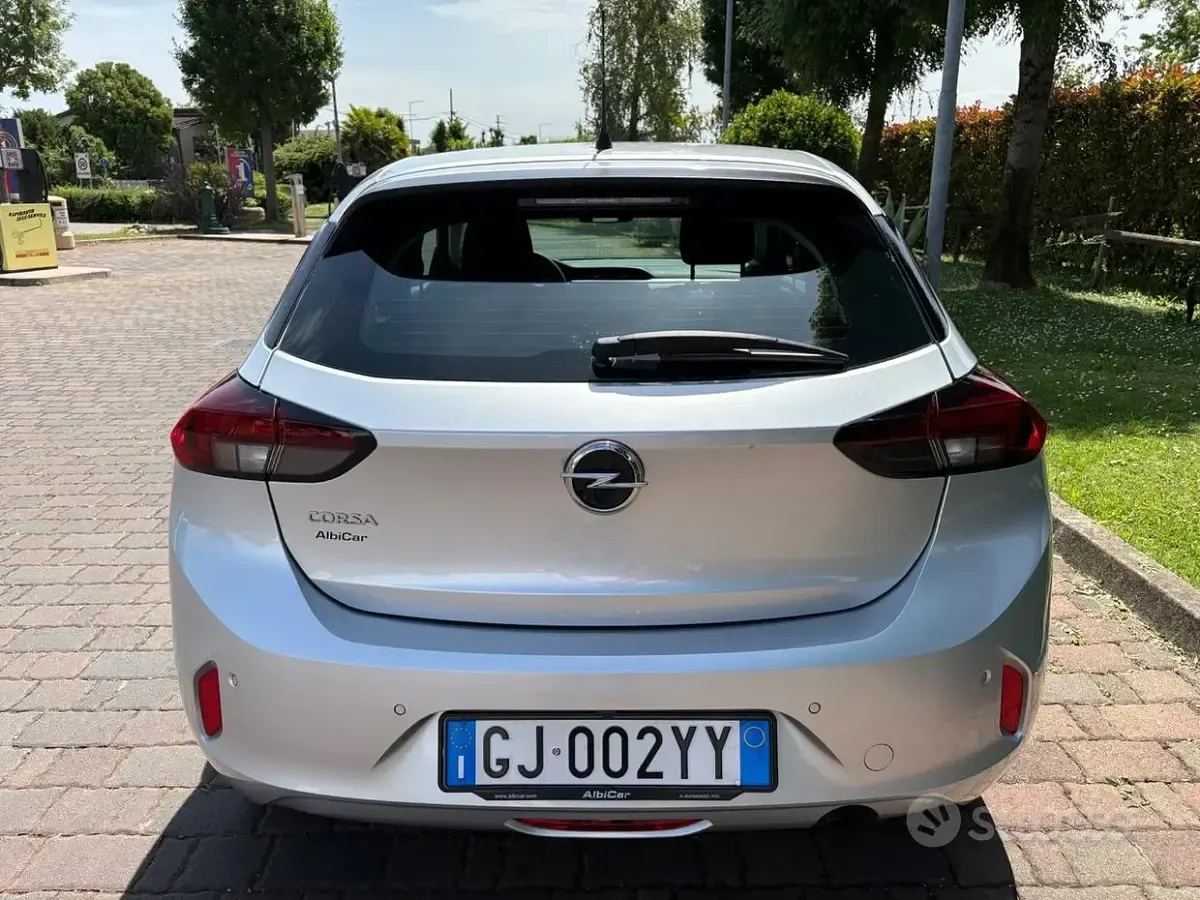 Usata Opel Blitz Edition 75 CV (55 kW) 2022 Grigio Berlina