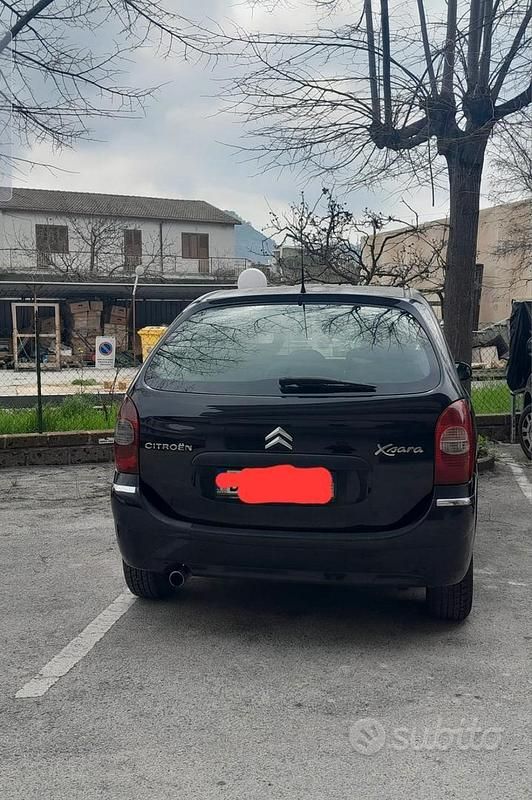 Usata Citroën Xsara 90 CV (66 kW) 2007 Nero Monovolume