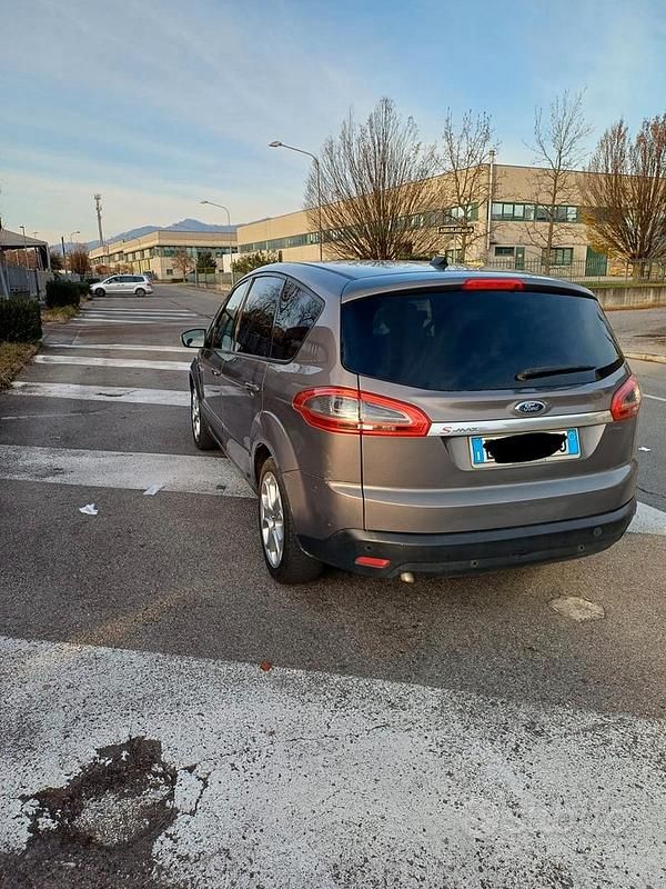 Occasion Ford S-MAX S 140 PK (102 kW) 2013 Bruin MPV
