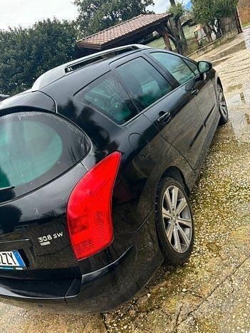 Usata Peugeot 308 108 CV (79 kW) 2011 Nero Station wagon