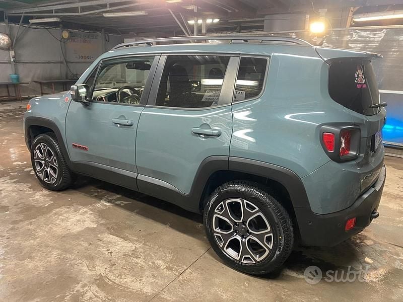 Usata Jeep Renegade Trailhawk 170 CV (125 kW) 2016 SUV
