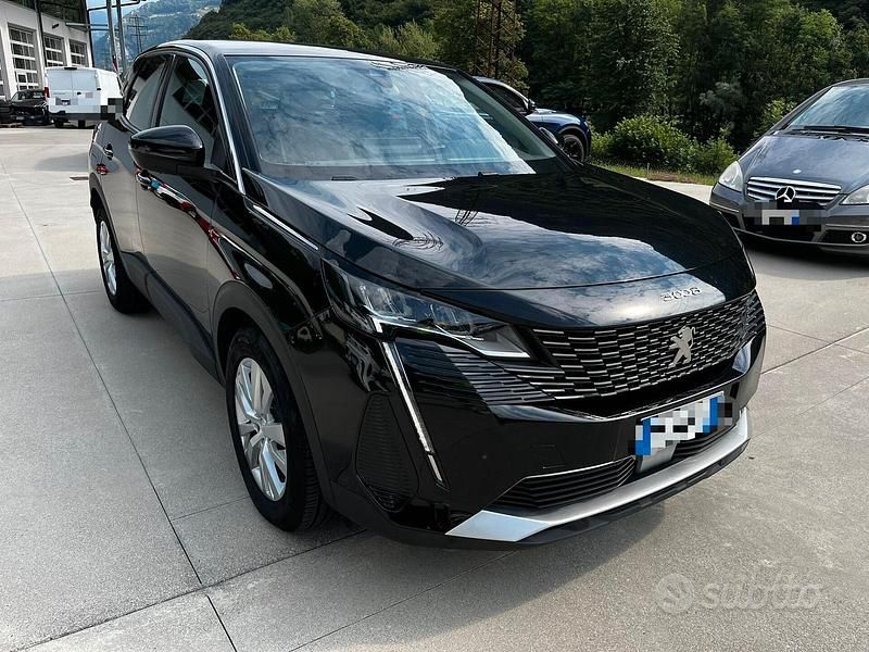 Usata Peugeot 3008 Business-Line 131 CV (96 kW) 2021 Nero Furgone