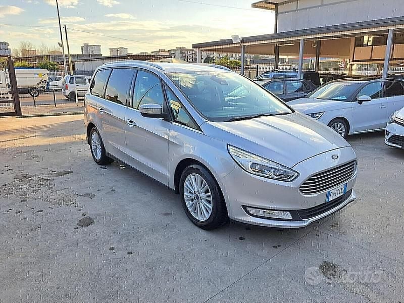 Usata Ford Galaxy Titanium 150 CV (110 kW) 2017 Grigio Monovolume