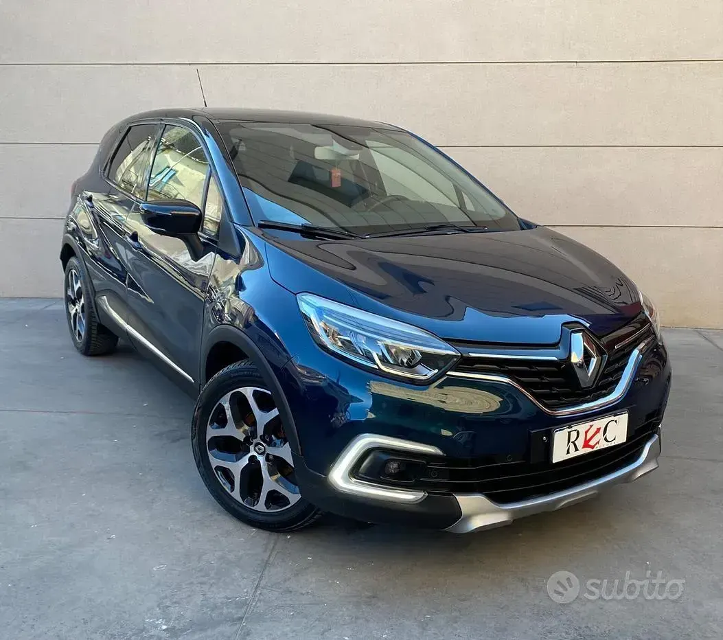 Usata Renault Captur 90 CV (66 kW) 2019 Bluazzurro SUV