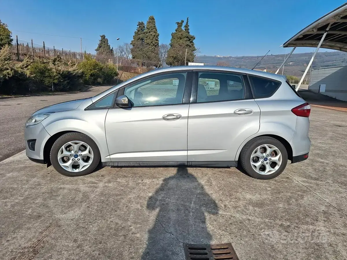 Usata Ford C-MAX Titanium 125 CV (91 kW) 2011 Grigio Monovolume
