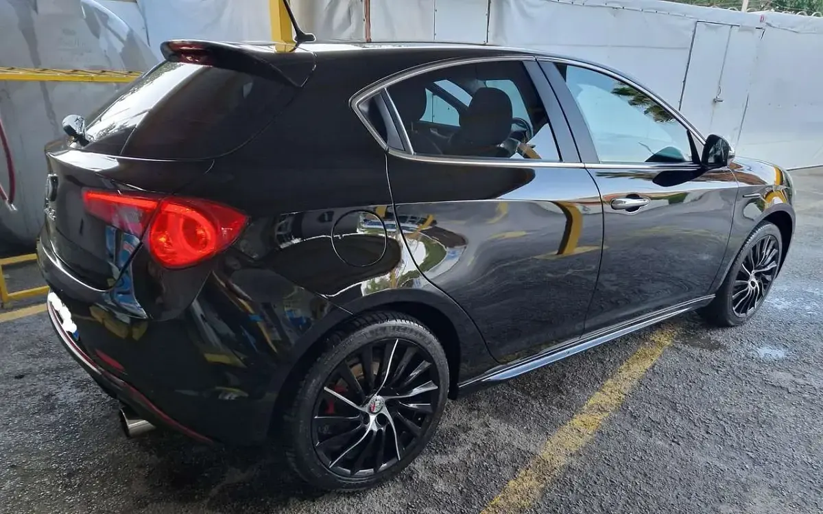 Usata Alfa Romeo Giulietta Sprint 150 CV (110 kW) 2014 Utilitaria