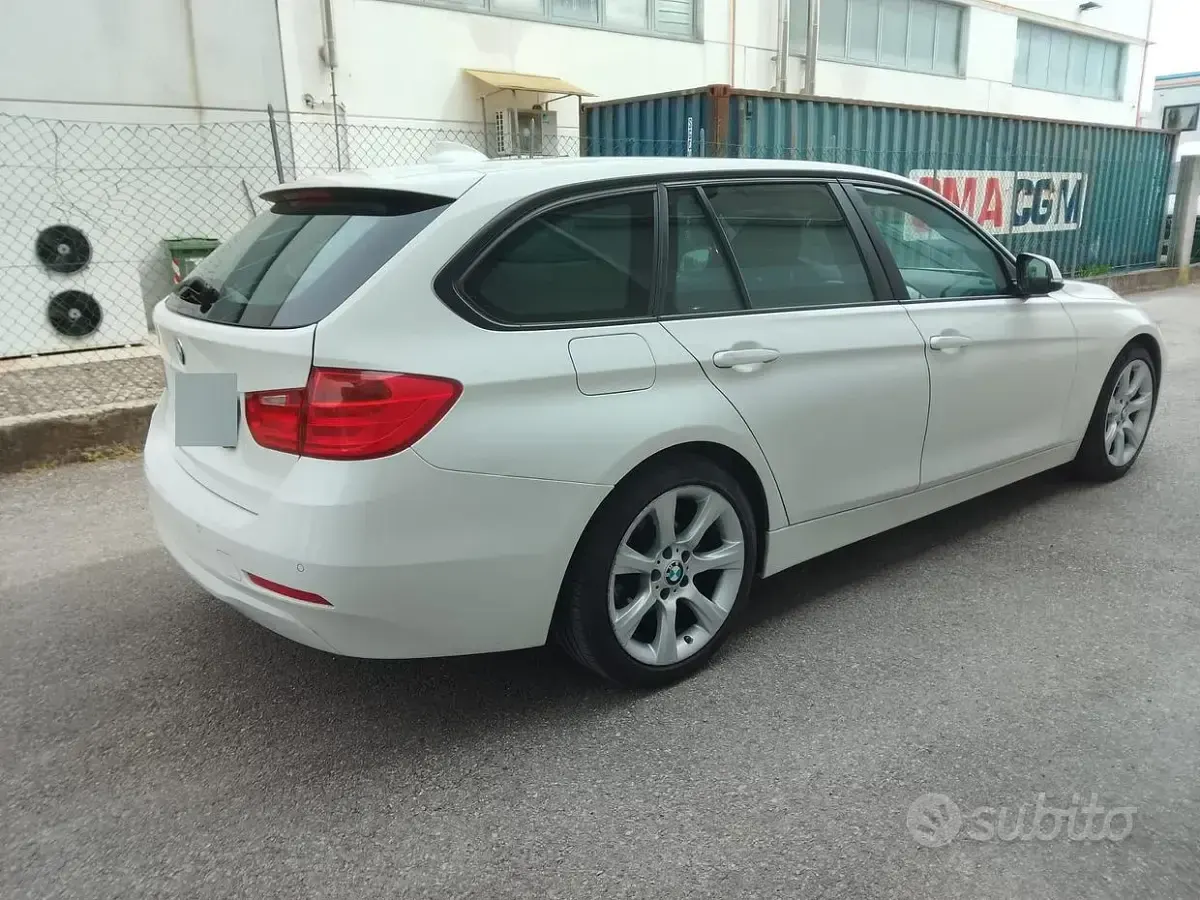 Usata BMW 316 Efficient Dynamics 116 CV (85 kW) 2015 Bianco Station wagon