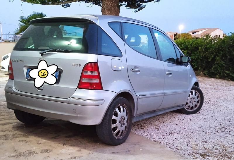 Usata Mercedes A170 95 CV (69 kW) 2002 Grigio Monovolume