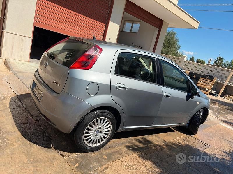 Usata Fiat Grande Punto 2008 Grigio Utilitaria