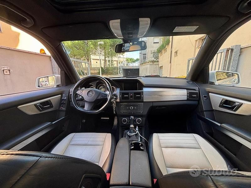 Usata Mercedes GLK320 Edition 1 224 CV (164 kW) 2009 Bianco SUV