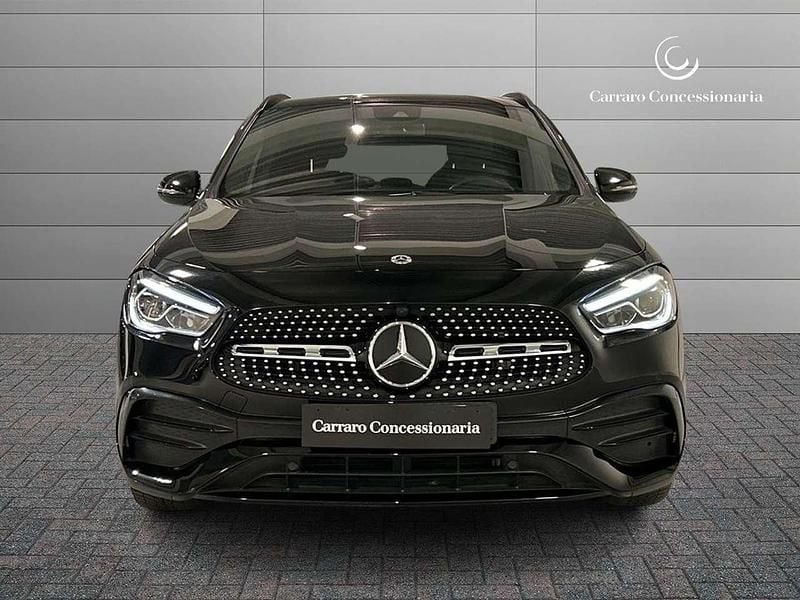 Usata Mercedes GLA180 Premium 116 CV (85 kW) 2022 Nero SUV