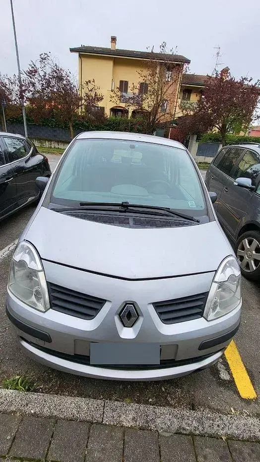 Usata Renault Modus 75 CV (55 kW) 2007 Grigio Monovolume