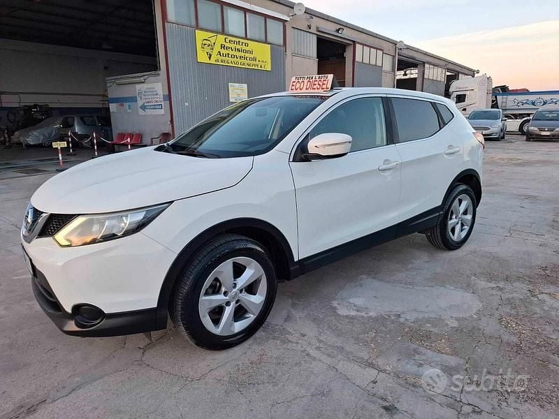 Usata Nissan Qashqai 110 CV (80 kW) 2014 Bianco SUV