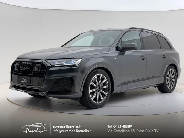 Usata Audi Q7 S-Line 231 CV (169 kW) 2022 Grigio scuro SUV
