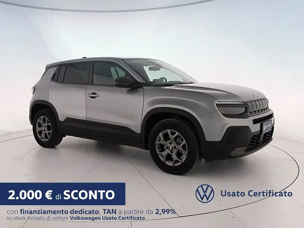 Usata Jeep Avenger Altitude 101 CV (74 kW) 2025 Argento SUV