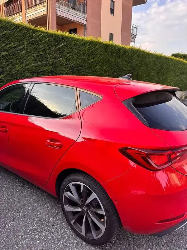 Usata Seat Leon FR 150 CV (110 kW) 2022 Rosso Berlina