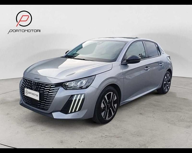 Usata Peugeot 208 Allure 101 CV (74 kW) 2025 Grigio Utilitaria