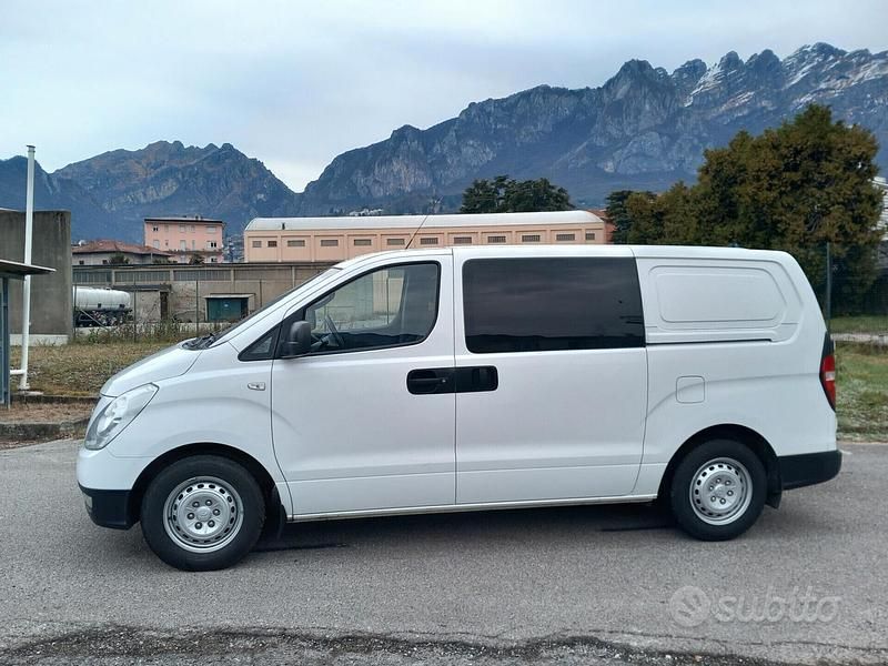 Usata Hyundai H-1 Style 170 CV (125 kW) 2008 Bianco Monovolume