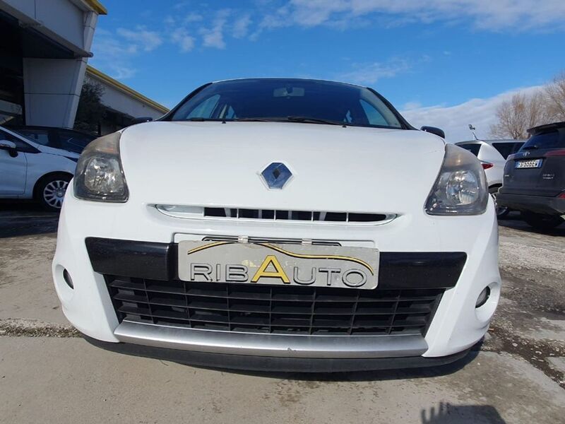 Usato 2011 Renault Clio 1.1 LPG_Hybrid 75 CV (5.400 €)