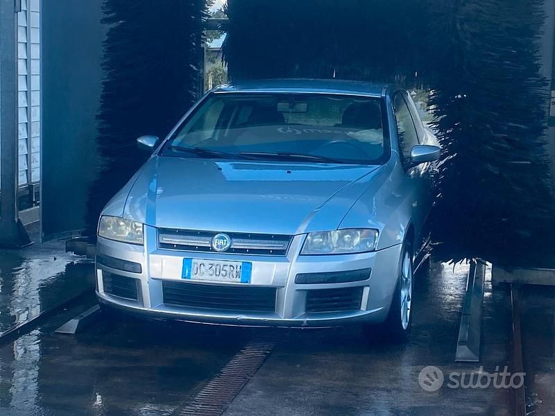 Usata 2007 Fiat Stilo | 1200 € (Buon prezzo) - Immagine 1/3