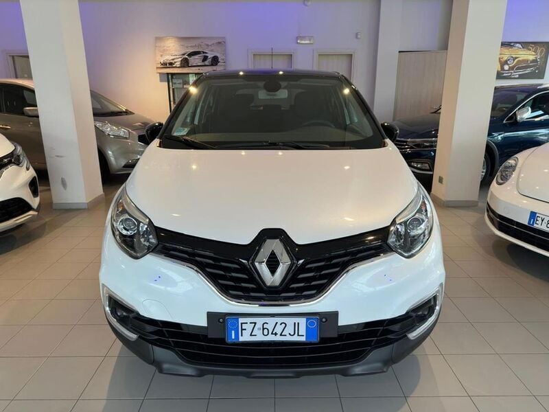 Usato 2019 Renault Captur 1.3 Benzin 131 CV (14.900 €)