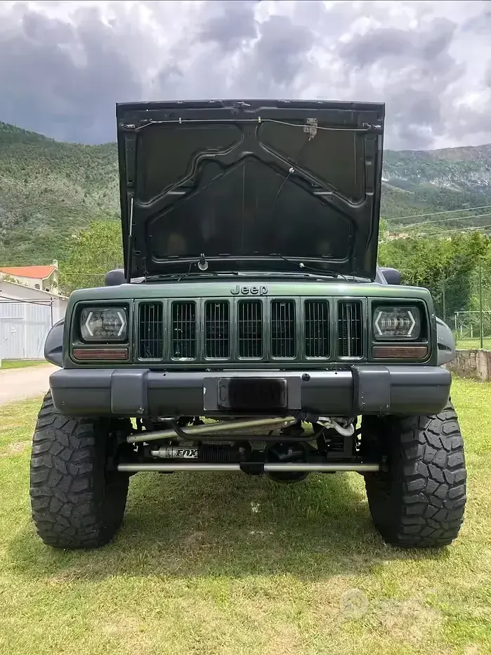 Usata Jeep Cherokee 174 CV (127 kW) 1997 Verde SUV