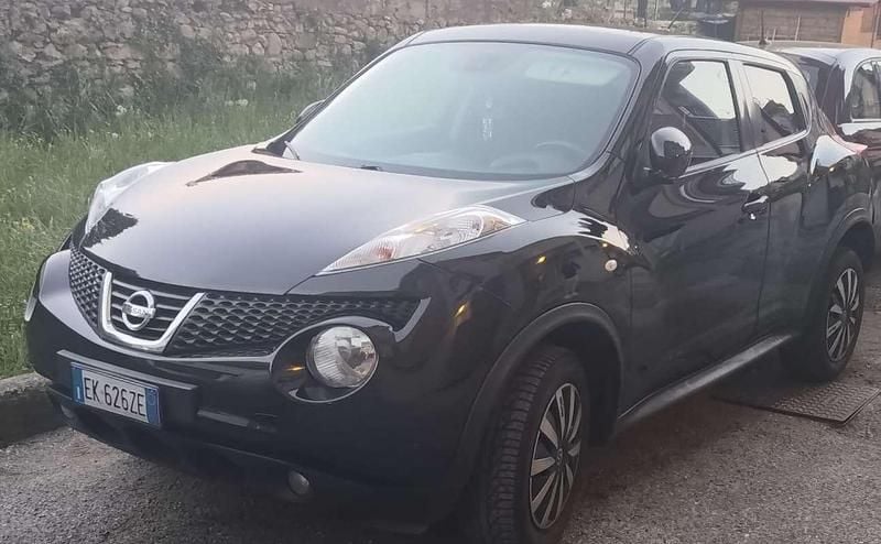 Usata Nissan Juke Tekna 117 CV (86 kW) 2011 Nero SUV