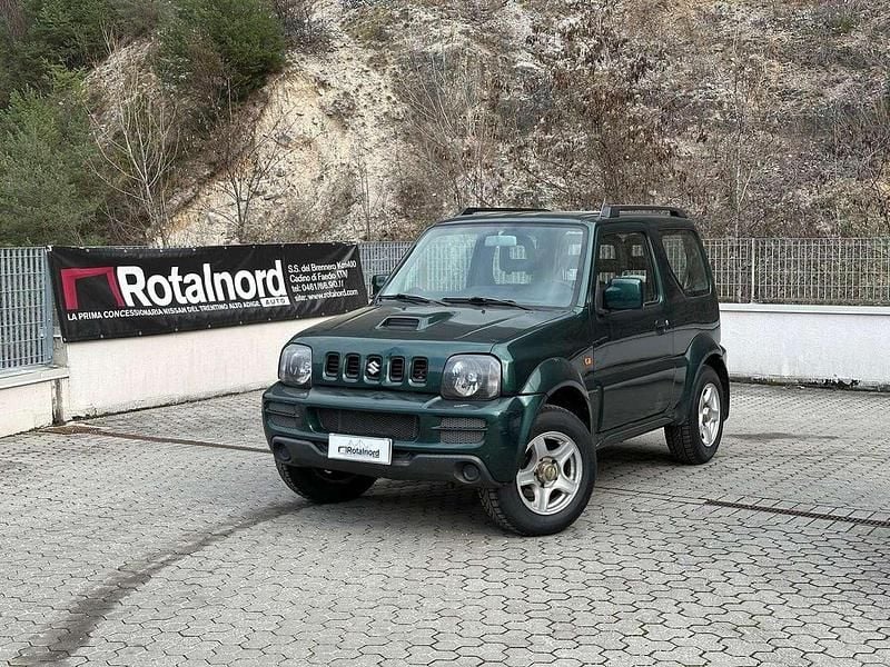 Usata Suzuki Jimny 86 CV (63 kW) 2006 Verde SUV