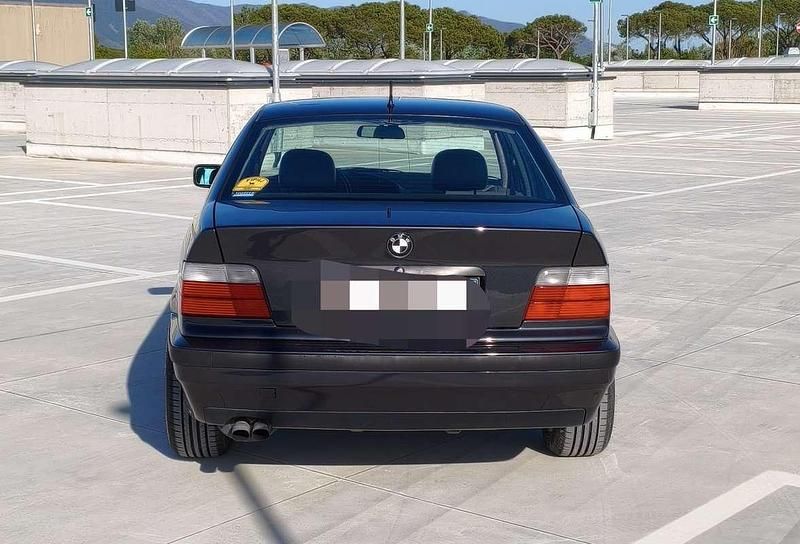 Usata BMW 320 Efficient Dynamics 220 CV (161 kW) 1991 Berlina