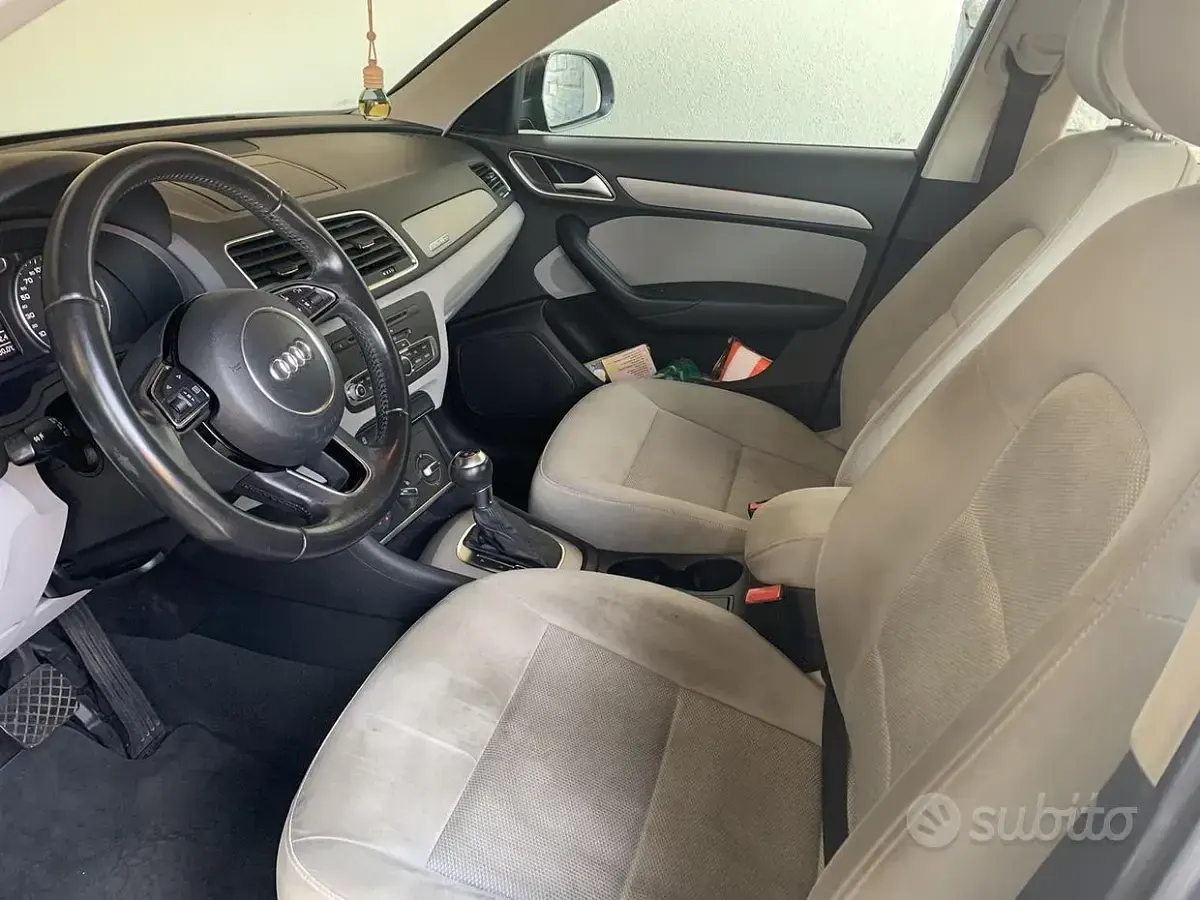 Usata Audi Q3 177 CV (130 kW) 2013 Grigio SUV