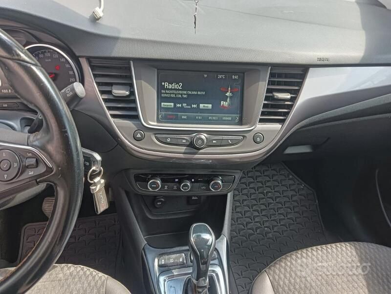 Usata Opel Crossland 2017 Bianco SUV