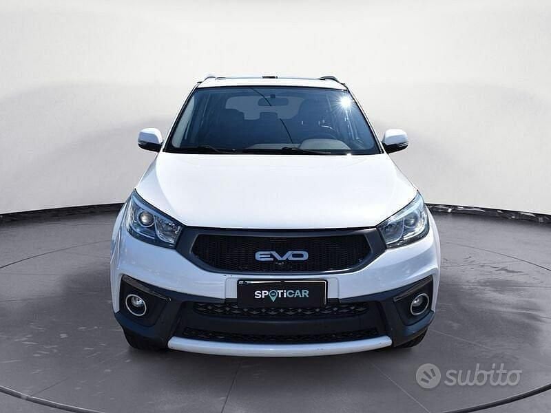 Usata EVO Evo 5 118 CV (86 kW) 2021 Bianco SUV