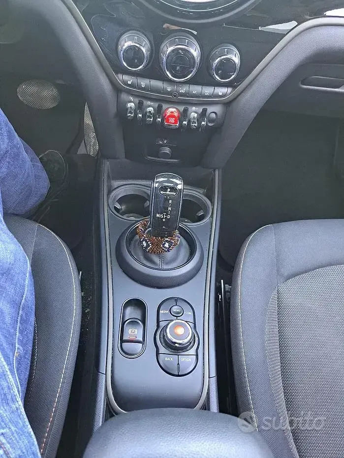 Usata Mini One Countryman 102 CV (75 kW) 2018 Grigio SUV