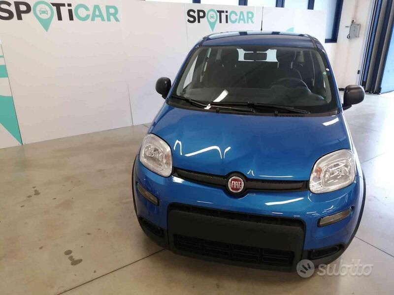 Usata Fiat Panda S 70 CV (51 kW) 2024 Blu Utilitaria