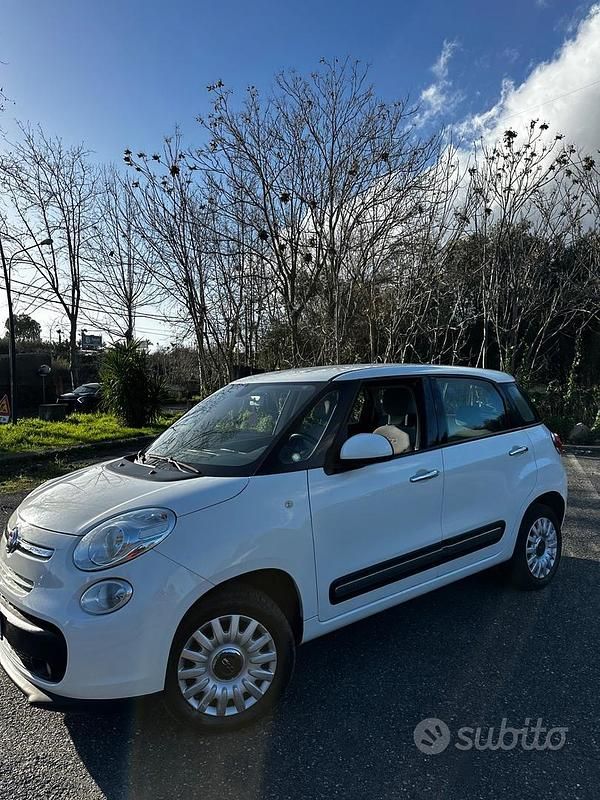 Usata Fiat 500L Lounge 80 CV (58 kW) 2015 Bianco Monovolume