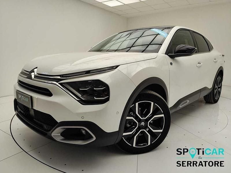 Usata Citroën e-C4 100 kW (136 CV) 2023 Bianco Berlina