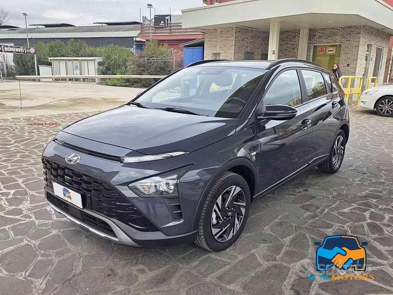 Usata Hyundai Bayon 100 CV (73 kW) 2022 Grigio SUV