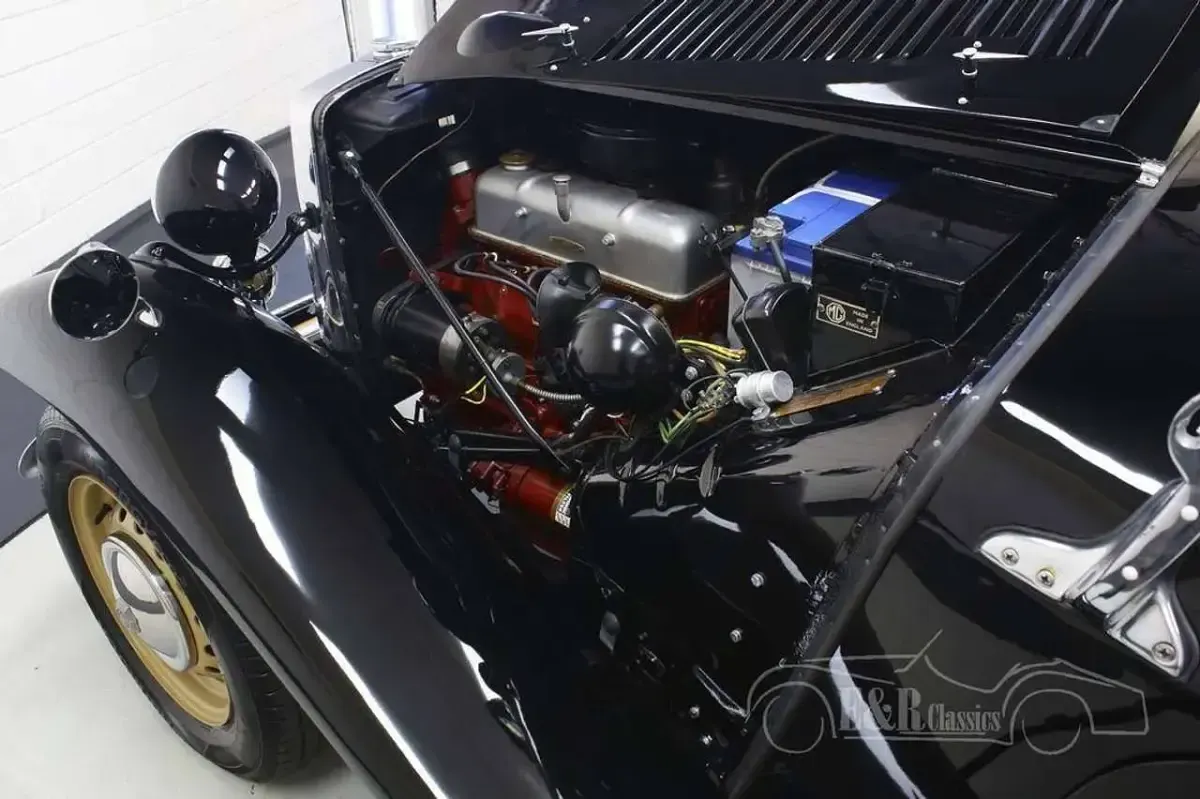 Usata MG TD 54 CV (39 kW) 1952 Nero Cabrio