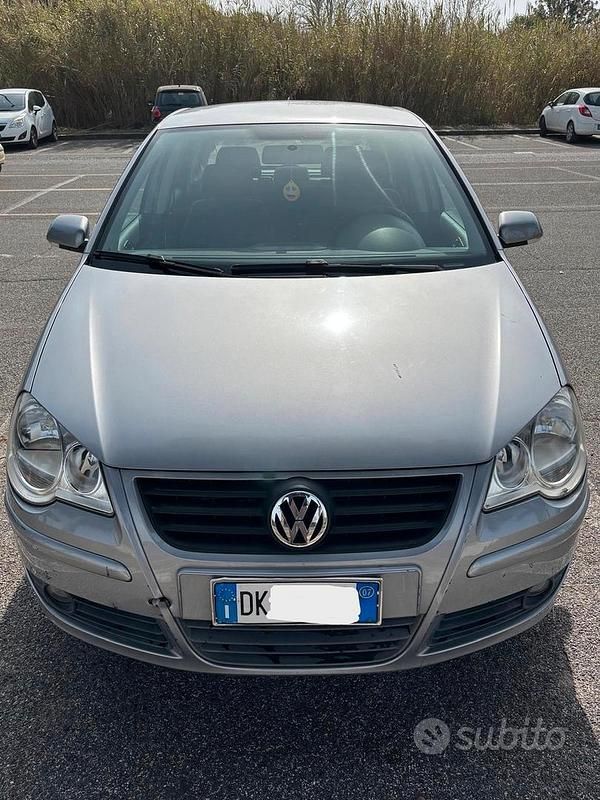 Usata VW Polo 75 CV (55 kW) 2007 Grigio Utilitaria