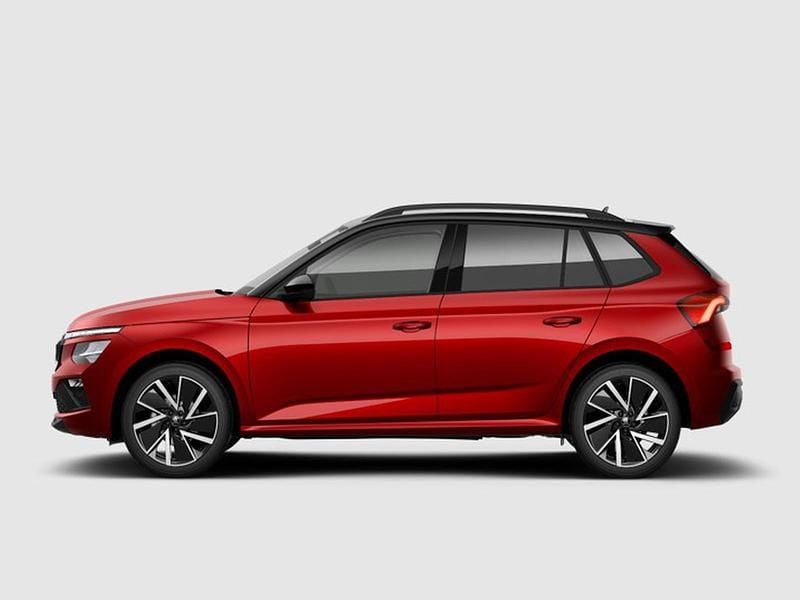 Nuova Skoda Kamiq 115 CV (84 kW) 2026 Rosso velluto metallizzato nero tulipano SUV