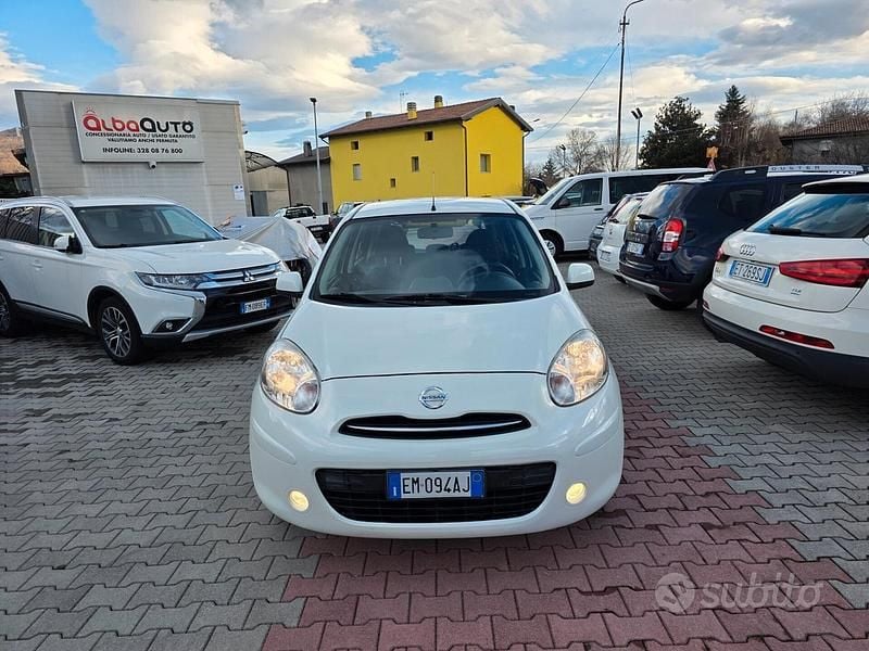 Usata Nissan Micra Tekna 80 CV (58 kW) 2012 Bianco Utilitaria