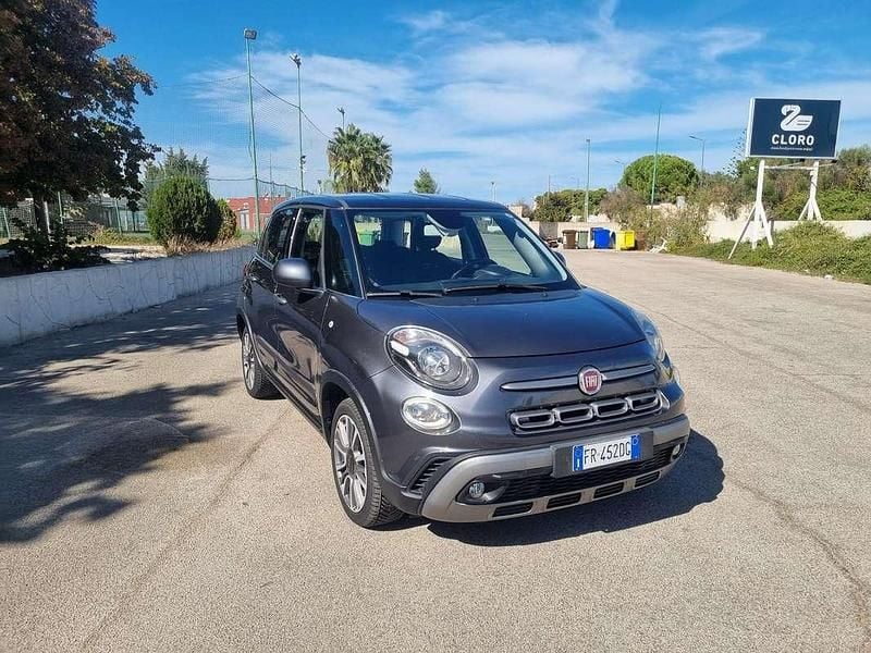 Usata 2018 Fiat 500L Cross Monovolume | 11.900 € (Buon prezzo) - Immagine 1/4