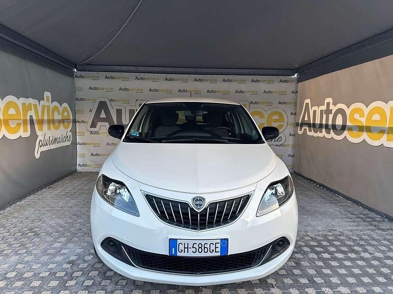 Usata Lancia Ypsilon S 69 CV (50 kW) 2022 Bianco Utilitaria
