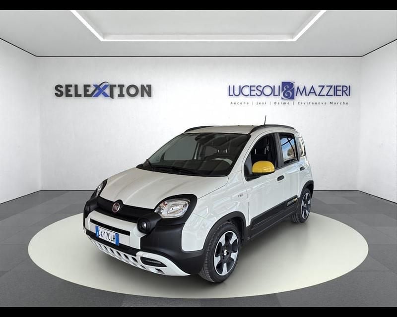 Usata Fiat Panda Cross Cross 69 CV (50 kW) 2025 Utilitaria