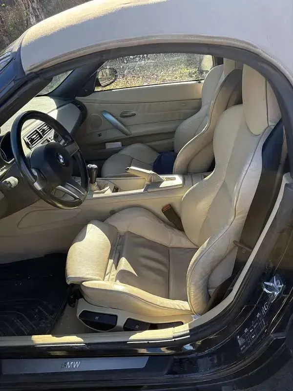 Usata BMW Z4 170 CV (125 kW) 2005 Nero Cabrio