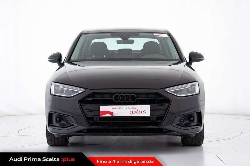 Usata Audi A4 Advanced 163 CV (119 kW) 2024 Nero brillante Berlina