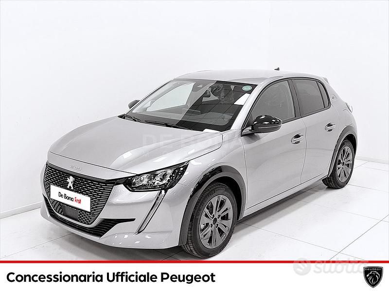 Usata Peugeot 208 Allure 100 kW (136 CV) 2022 Utilitaria