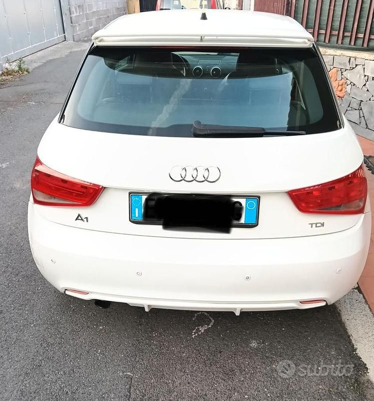 Usata Audi A1 90 CV (66 kW) 2012 Bianco Utilitaria